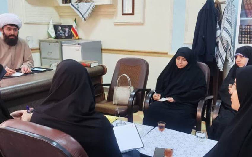 جلسه روز دختر پیرانشهر